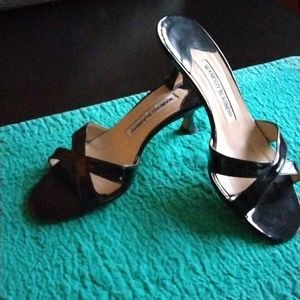 Manolo Black Patent Kitten Heels 6